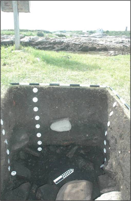 Example of study pit. The darker soils at the bottom likely date back to 900-1200 AD.
